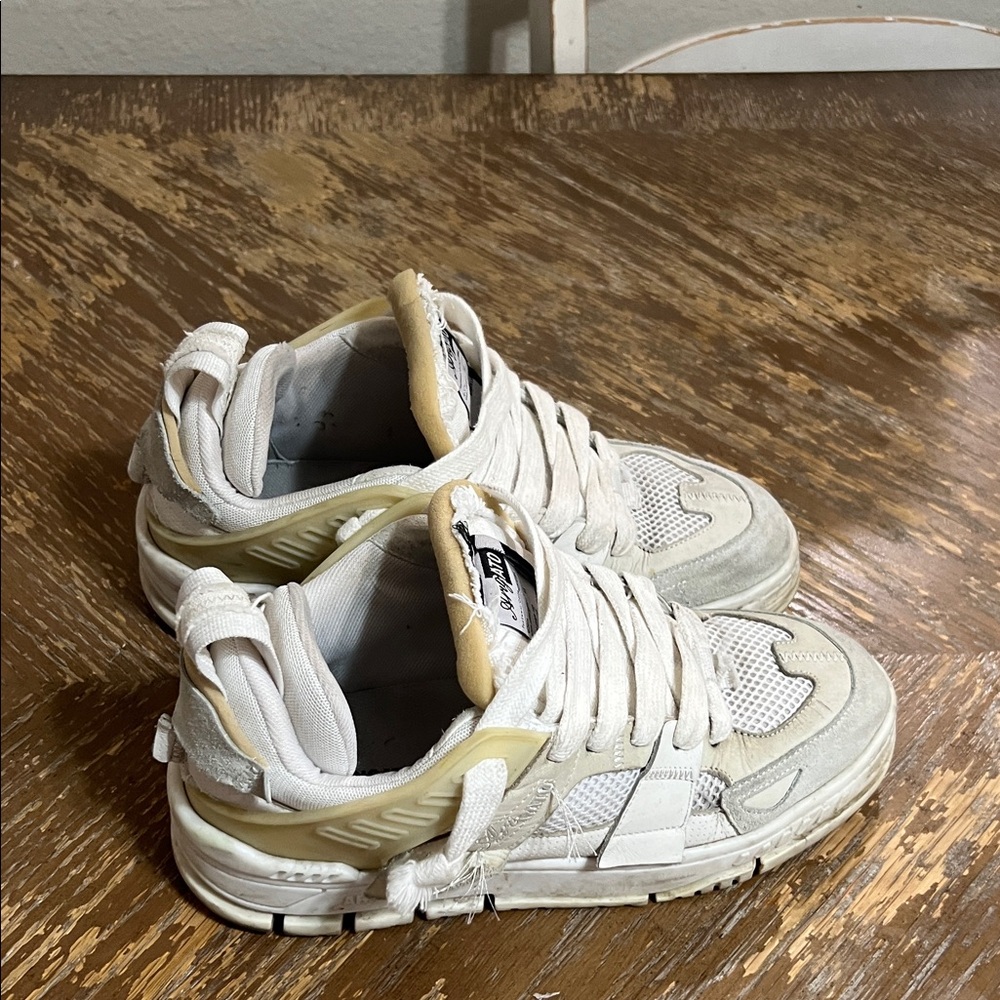 Axel Arigato Off-White Cream Low-Top Sneakers - Picture 2 of 4